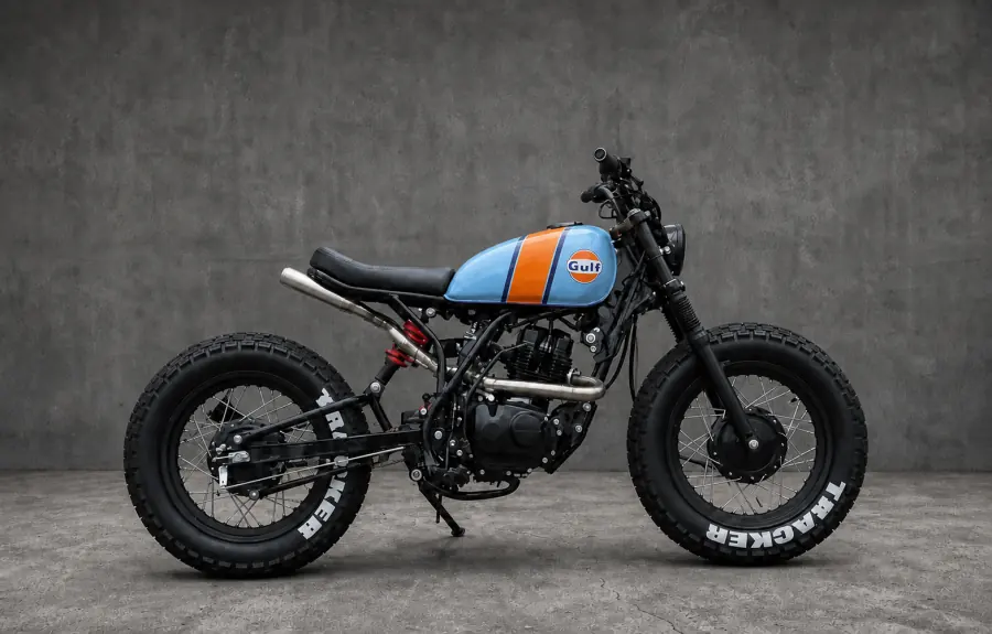 Moto tracker Zero Customs com pintura Gulf